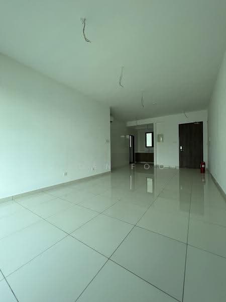 Kondominium untuk Dijual di Hillcrest Heights - Aiden Foo - Living Room - PropertyGuru.com.my