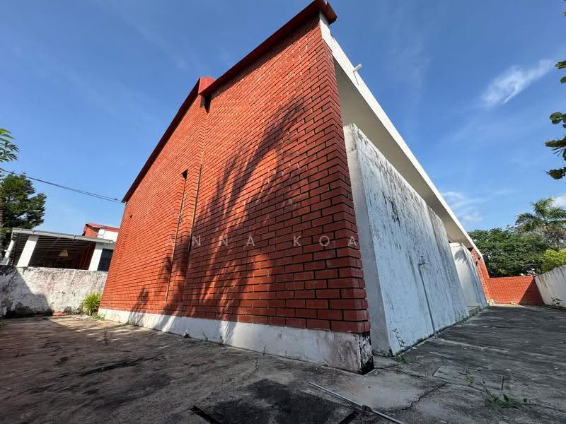 Bungalow House for Sale in Taman Ayer Rajah (Pulau Tikus) - Anna Koay - Exterior - PropertyGuru.com.my