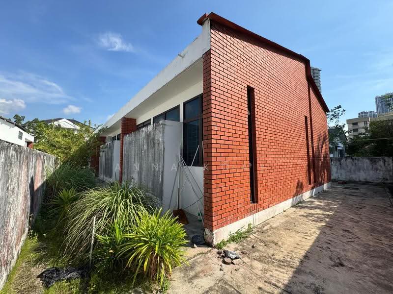 Bungalow House for Sale in Taman Ayer Rajah (Pulau Tikus) - Anna Koay - Exterior - PropertyGuru.com.my
