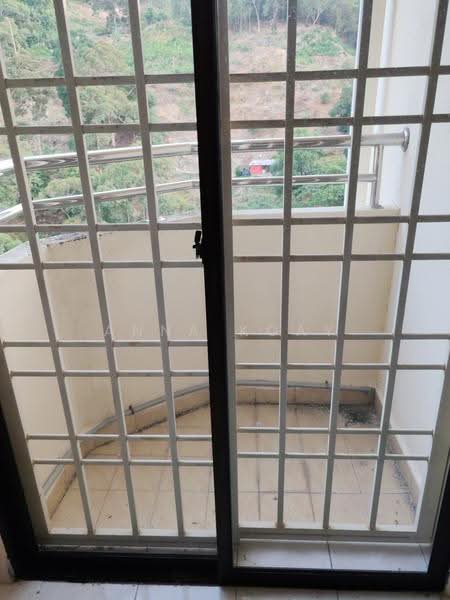 Pangsapuri untuk Dijual di Asia Heights - Anna Koay - Balcony - PropertyGuru.com.my