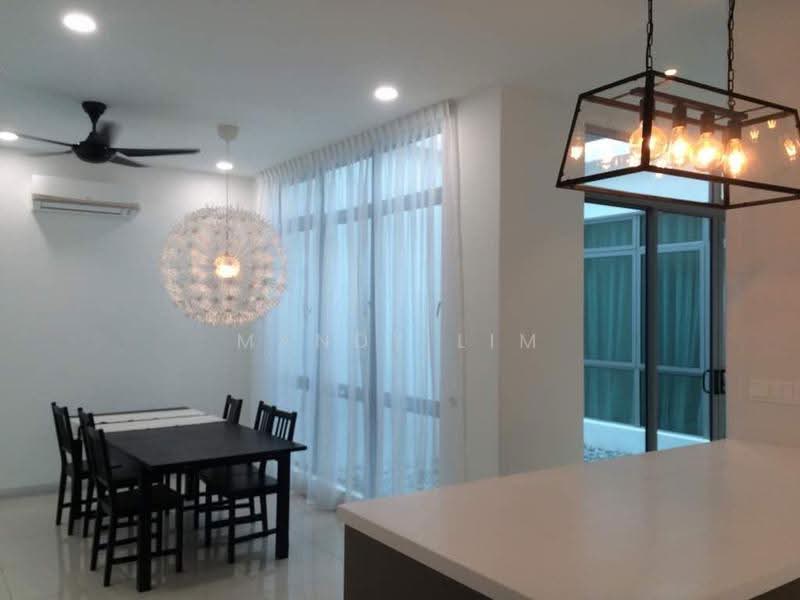 2-storey Terraced House for Rent in Cyberjaya (Selangor) - Mandy Lim - Dining Room - PropertyGuru.com.my