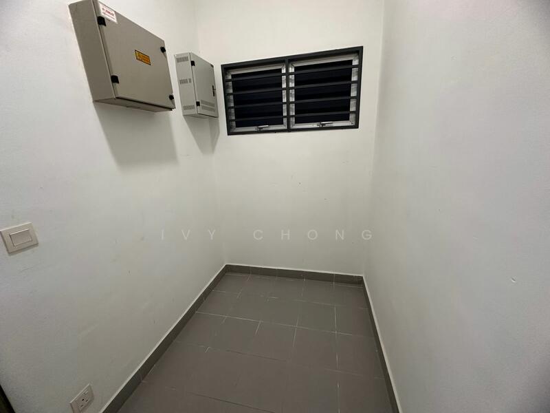 Room 4