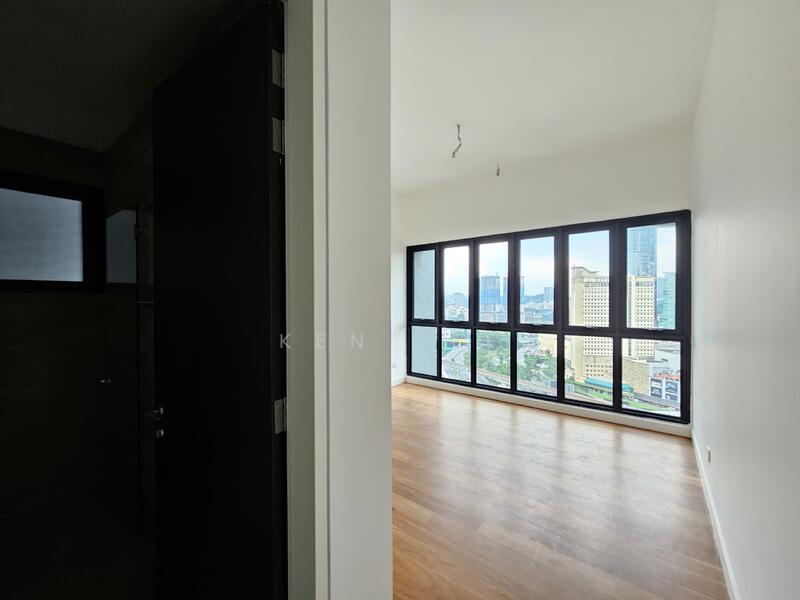 Kondominium untuk Dijual di Setia Sky Seputeh - Ken Lee - Living Room - PropertyGuru.com.my