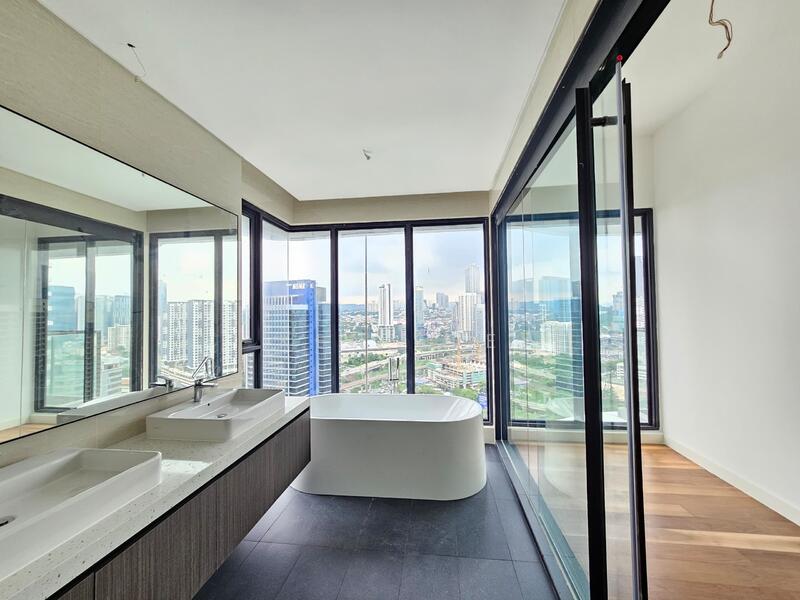 Kondominium untuk Dijual di Setia Sky Seputeh - Ken Lee - Bathroom - PropertyGuru.com.my