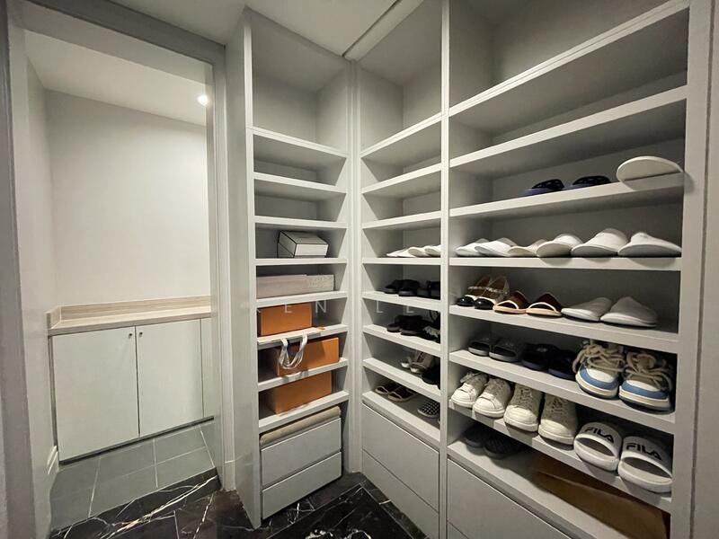 Closet