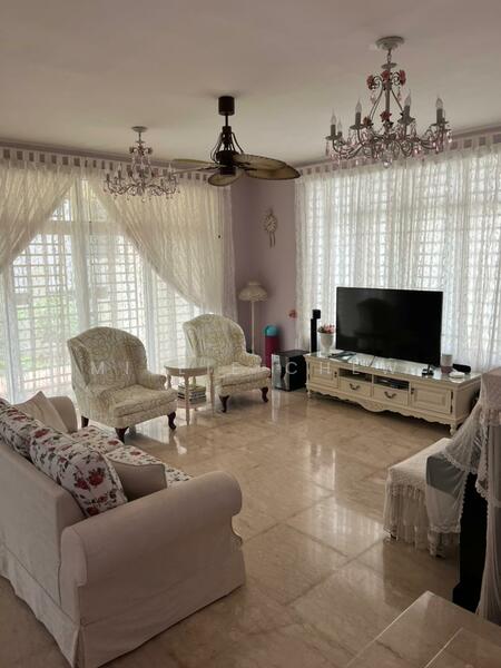 Rumah Berkembar untuk Dijual di Batu Ferringhi (Penang) - Millie Chew - Living Room - PropertyGuru.com.my