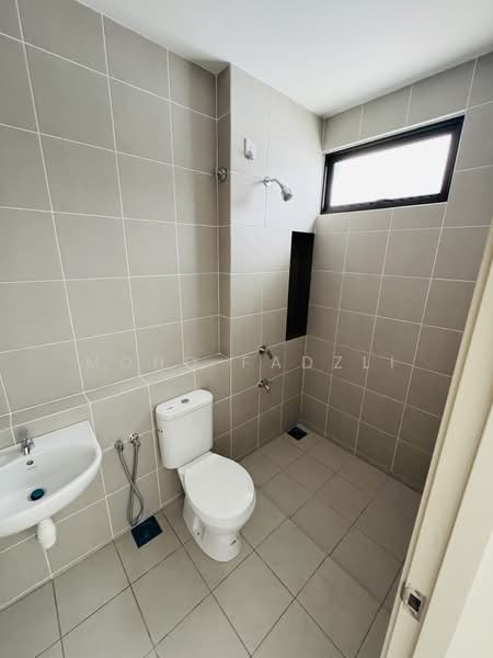 2-storey Terraced House for Sale in Bandar Bukit Raja (Klang) - Mohd Fadzli - Bathroom - PropertyGuru.com.my