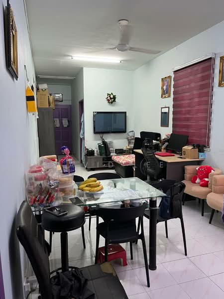 Condominium for Sale at Bukit Awana Condominium - David Lee - Living Room - PropertyGuru.com.my