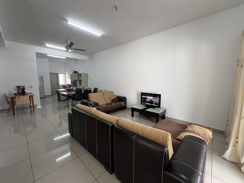 Rumah Teres 2 Tingkat untuk Disewa di Dengkil (Selangor) - Louis Ho - Living Room - PropertyGuru.com.my