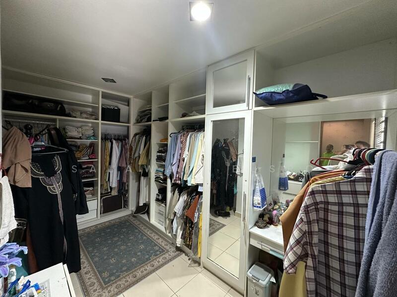 Closet