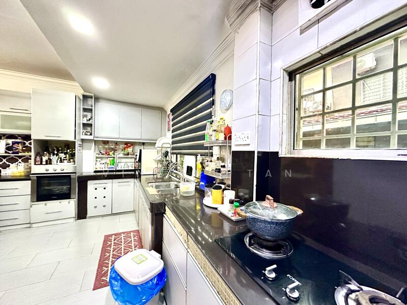 2-storey Terraced House for Sale in Bandar Sri Damansara (Selangor) - Vincent Tan - Kitchen - PropertyGuru.com.my