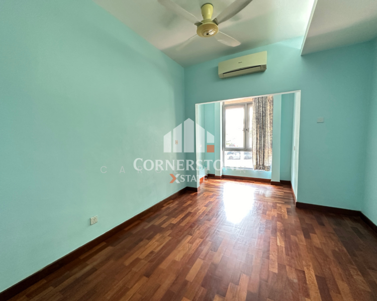 For Sale - Sierramas West