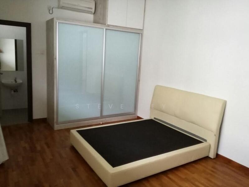 Link Bungalow for Sale in Taman Adda Heights (Tebrau) - Steve Tey - Bedroom - PropertyGuru.com.my