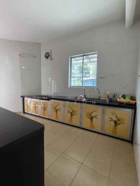 Untuk Disewa - Jelutong teres house Penang