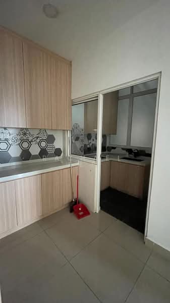 Servis Apartment untuk Dijual di Saville D'lake - Rachael Lee - Kitchen - PropertyGuru.com.my