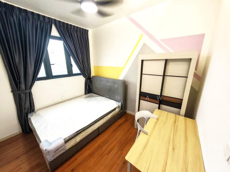 middle room