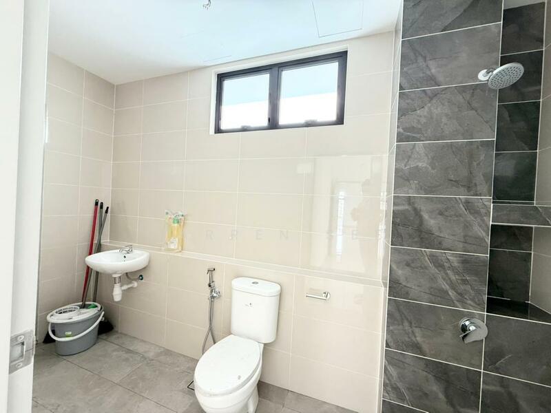The Cove @ Horizon Hills Double Storey Terrace Corner For Sale untuk Untuk Dijual - RM 2,500,000, Apr 2026 - Bathroom - PropertyGuru.com.my