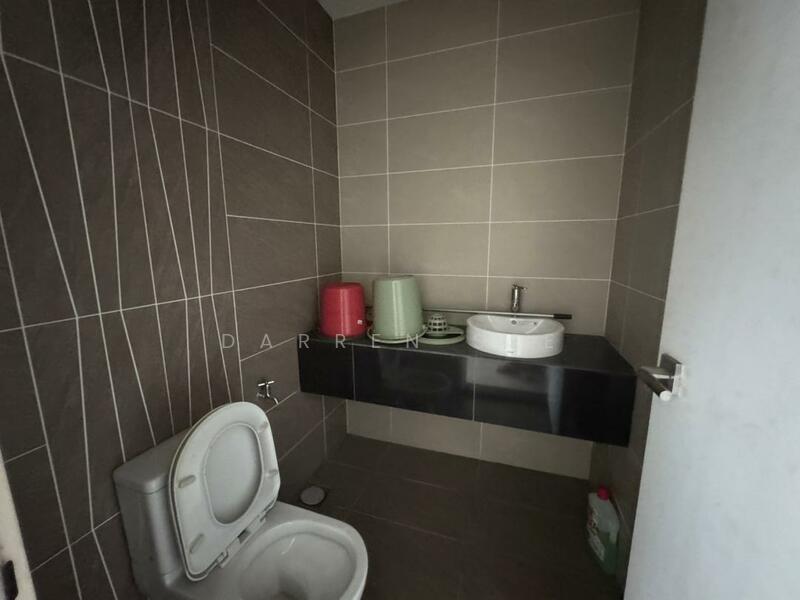 Semi-Detached House for Sale in Iskandar Puteri (Nusajaya) (Johor) - Darren See - Bathroom - PropertyGuru.com.my