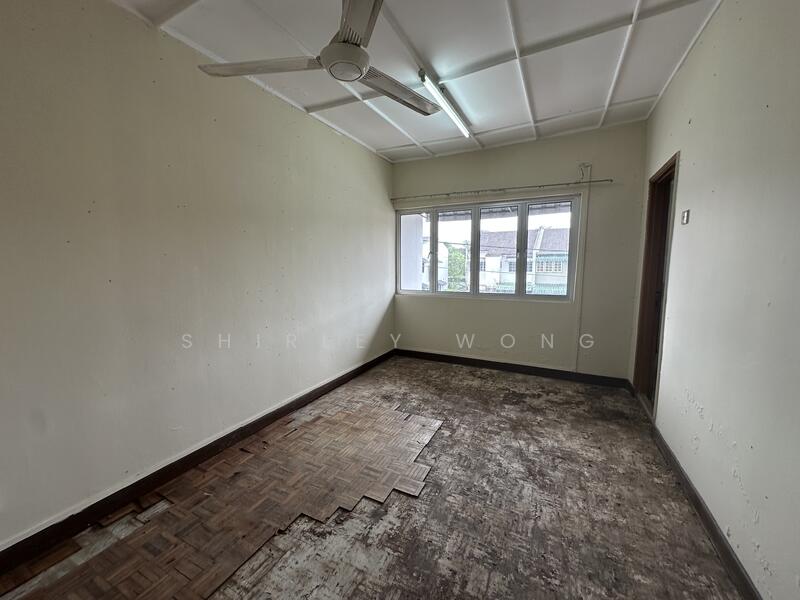 Bedroom 2- Actual Photo