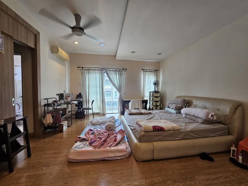 3-storey Terraced House for Sale in Taman Bukit Prima (Cheras) - Michelle Siow - Bedroom - PropertyGuru.com.my