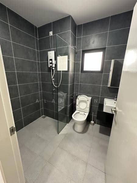 Rumah Teres 2-Tingkat untuk Disewa di Cyberjaya (Selangor) - Alan Wan - Bathroom - PropertyGuru.com.my