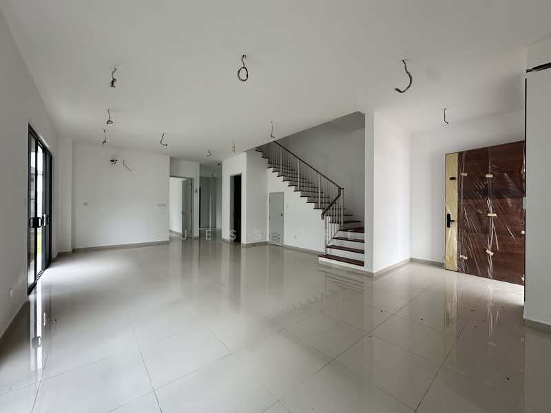 Semi-Detached House for Sale in Setia Eco Park (Setia Alam) - Jess Tee - Living Room - PropertyGuru.com.my