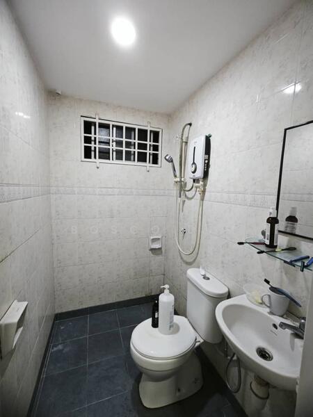 Bandar Damai Perdana, Cheras untuk Untuk Dijual - RM 570,000, Mac 2026 - Bathroom - PropertyGuru.com.my