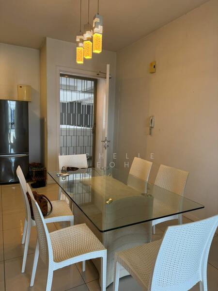 Kondominium untuk Dijual di Cascades Residency - Michelle Yeoh - Dining Room - PropertyGuru.com.my