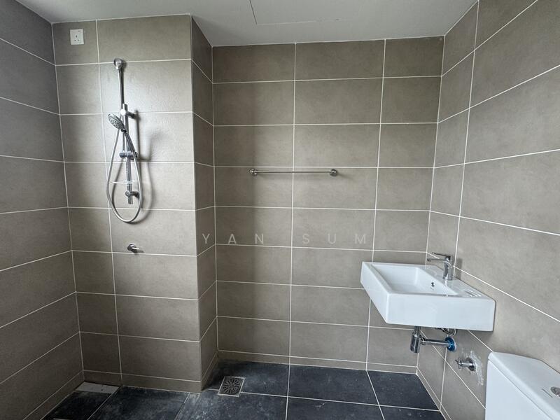 For Rent - The Louvre @ Country Heights