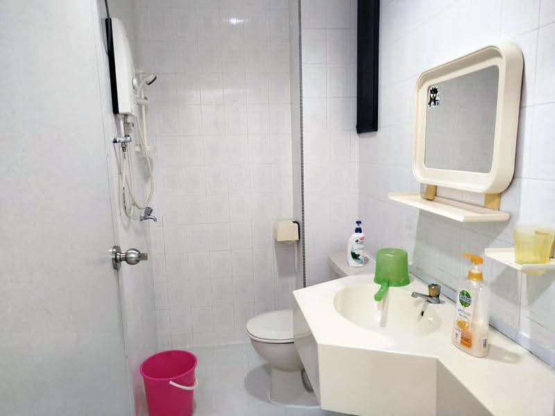 Apartment for Sale at Stulang Villa - Alexius Lim - Bathroom - PropertyGuru.com.my
