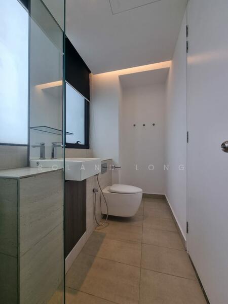 Servis Apartment untuk Disewa di Lumi Tropicana Serviced Residence - Roland Long - Bathroom - PropertyGuru.com.my
