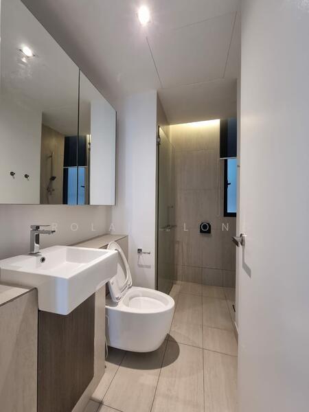 Servis Apartment untuk Disewa di Lumi Tropicana Serviced Residence - Roland Long - Bathroom - PropertyGuru.com.my