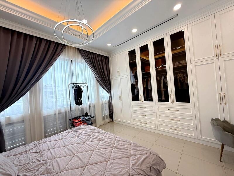 Untuk Dijual - Eco Tropic Eco Tropic Eco Tropic Eco Tropic Ecos Tropics