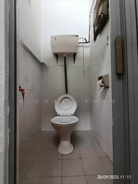 Toilet
