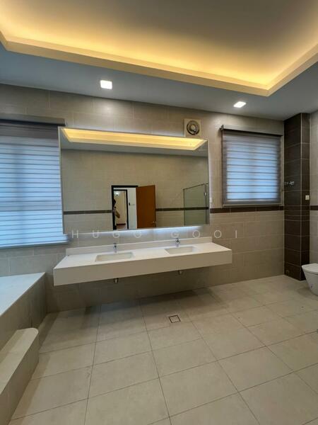 Bungalow for Sale in Ukay Bistari (Ulu Kelang) - Hugo Gooi - Bathroom - PropertyGuru.com.my