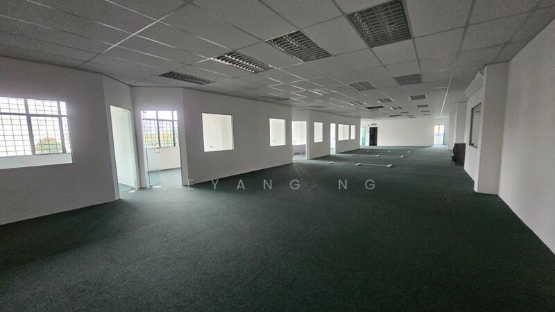 Untuk Disewa - Subang Office Selangor