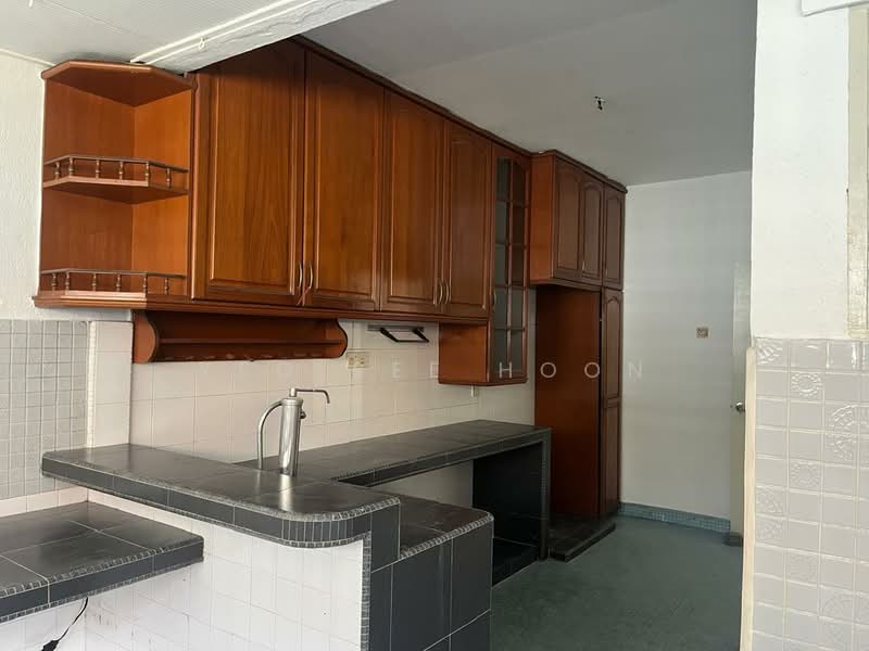 2-storey Terraced House for Sale in Klang (Selangor) - Michael Yeo - Kitchen - PropertyGuru.com.my