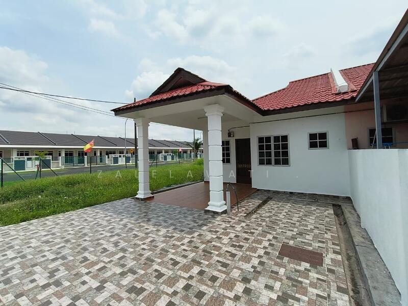 For Sale - Teluk Panglima Garang