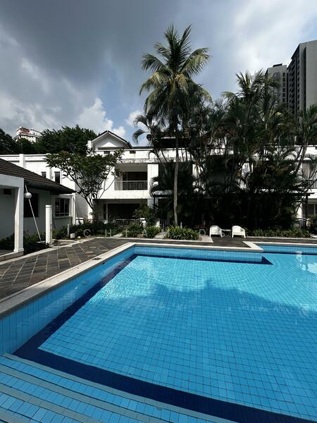 3 story facing the pool