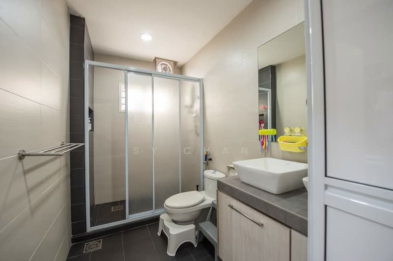 2-storey Terraced House for Sale in Usj 20 (Subang Jaya) - SY Chan - Bathroom - PropertyGuru.com.my