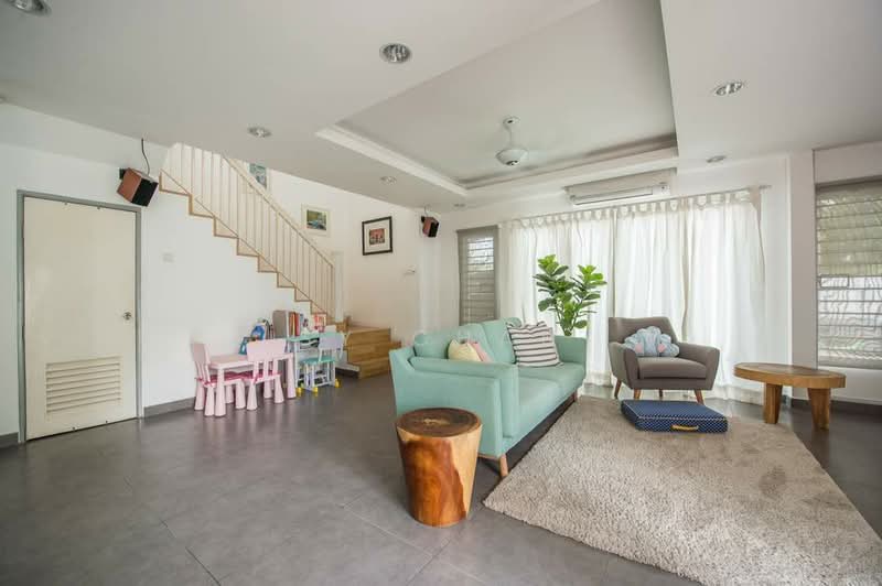 2-storey Terraced House for Sale in Usj 20 (Subang Jaya) - SY Chan - Living Room - PropertyGuru.com.my