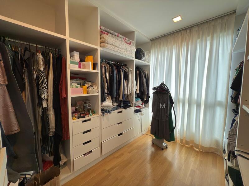 Closet