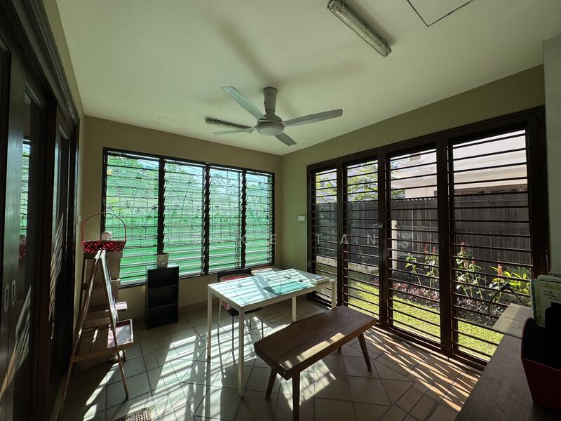 Bungalow House for Sale in Bukit Rahman Putra (Sungai Buloh) - Vince Tan - Study - PropertyGuru.com.my