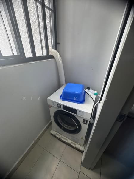 For Rent - M Vertica