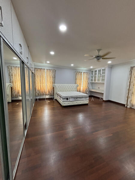 Untuk Disewa - Royale Palms