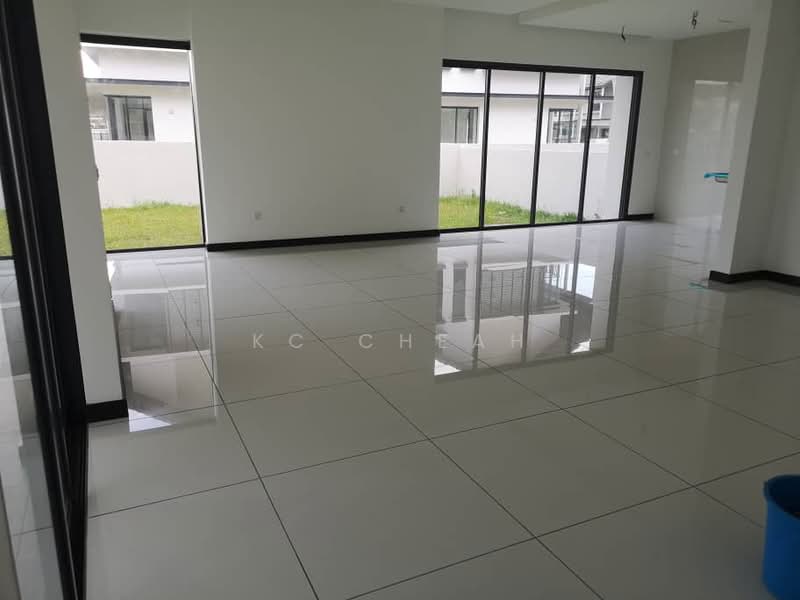 Twin Villa for Sale in Elmina (Shah Alam) - KC Cheah - Living Room - PropertyGuru.com.my