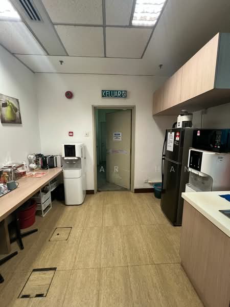 Pejabat untuk Disewa di Bukit Bintang (KL City Centre) - Pik Har Chan - Kitchen - PropertyGuru.com.my