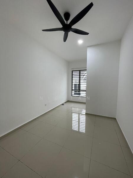 For Sale - No 1843, jalan tiara sendayan 5/4, taman tiara sendayan, 71900 labu, negeri sembilan.