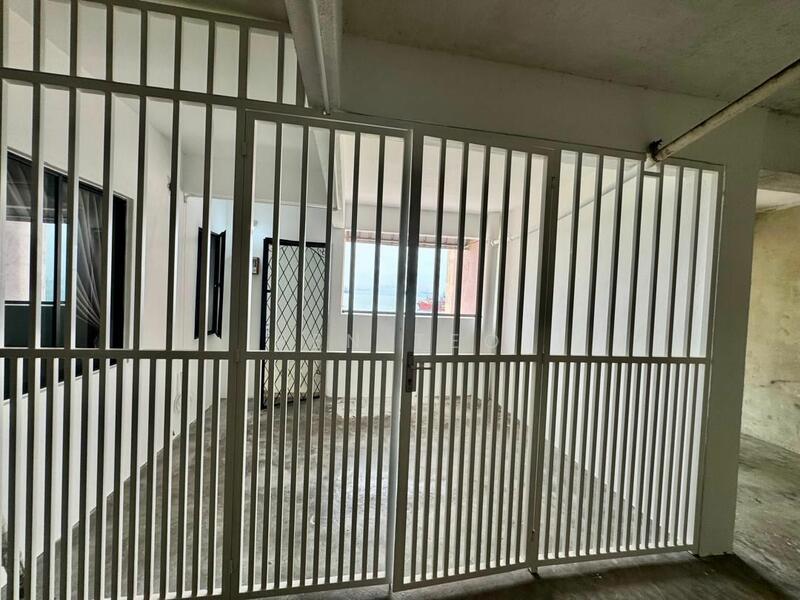 Big Space Entrance