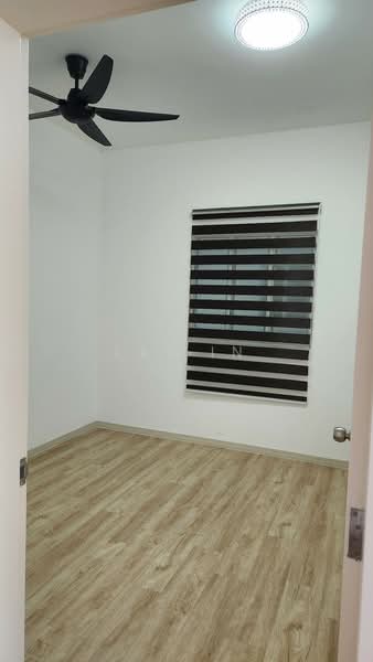 Condominium for Sale at Lakefront Homes - Lai In - Bedroom - PropertyGuru.com.my